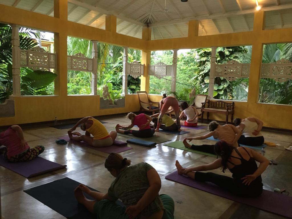 Thambapanni Retreat Hotel Unawatuna Bagian luar foto